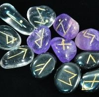 JEU DE RUNES EN ONYX