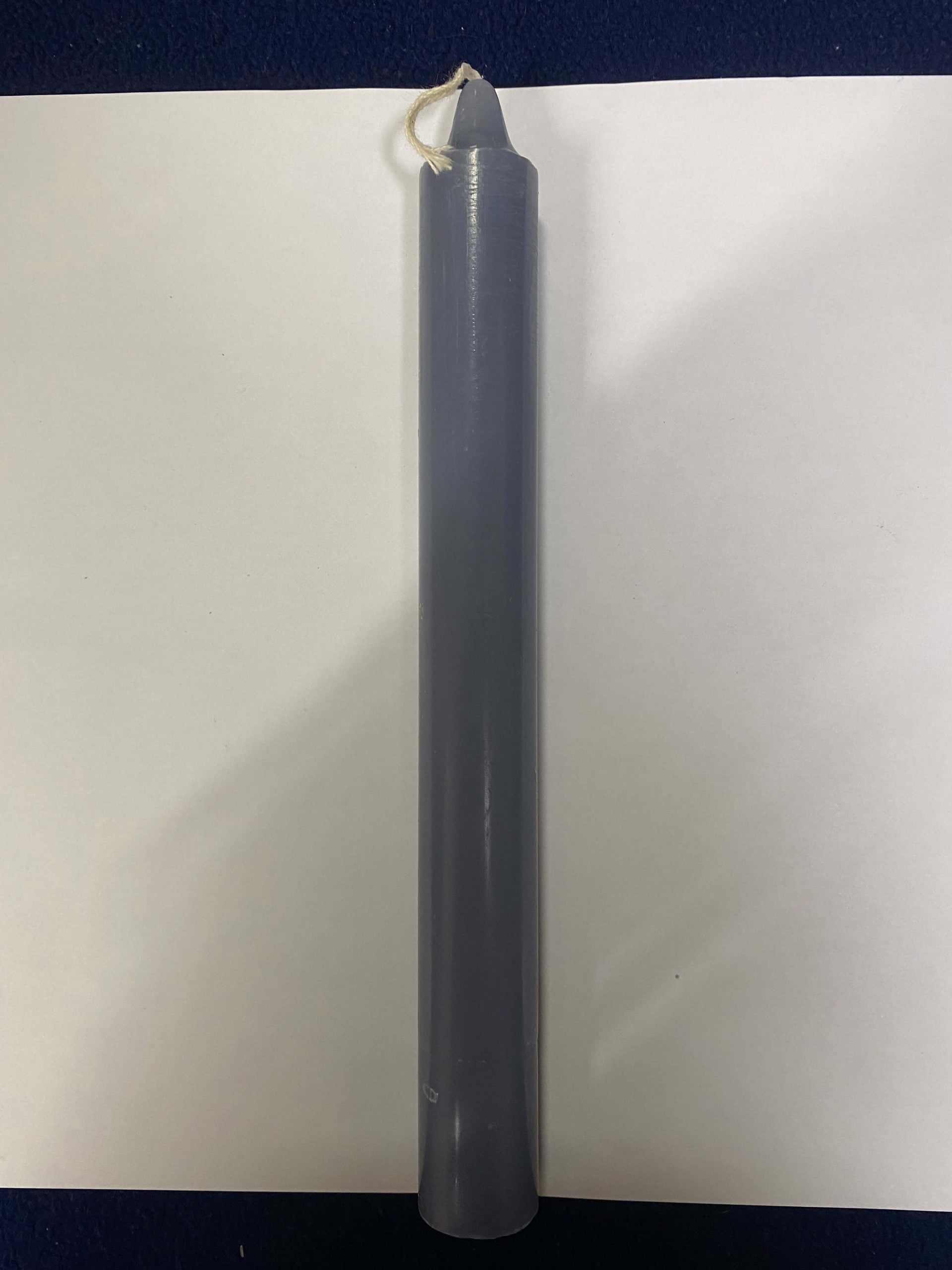 Bougie ésotérique grise