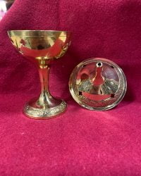 Encensoir à laiton doré massif et ses 4 étoiles.