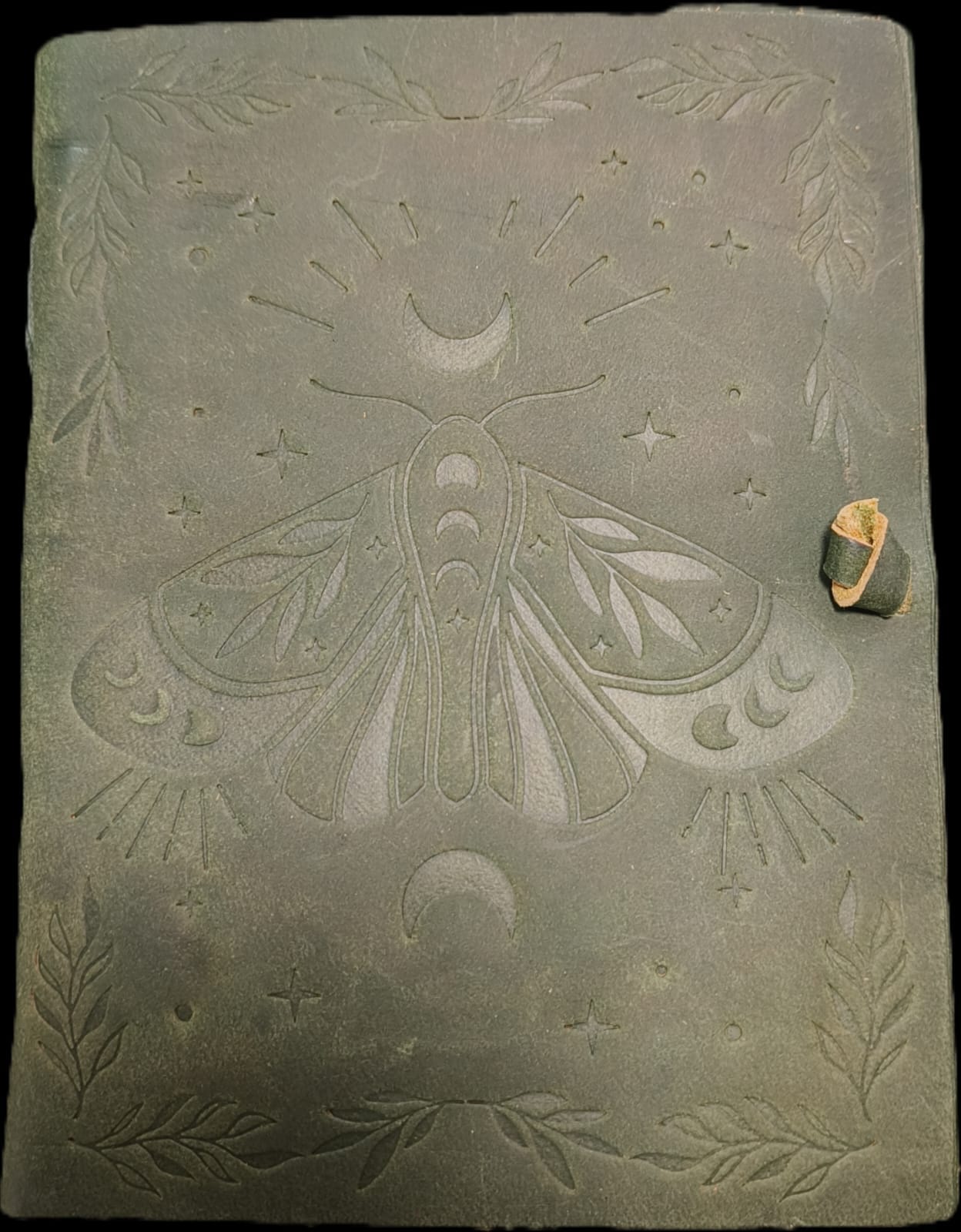 Grimoire en cuir Élément Terre